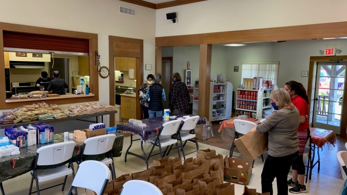 Los Almos Foundation Emergency Food Pantry helps people in need,