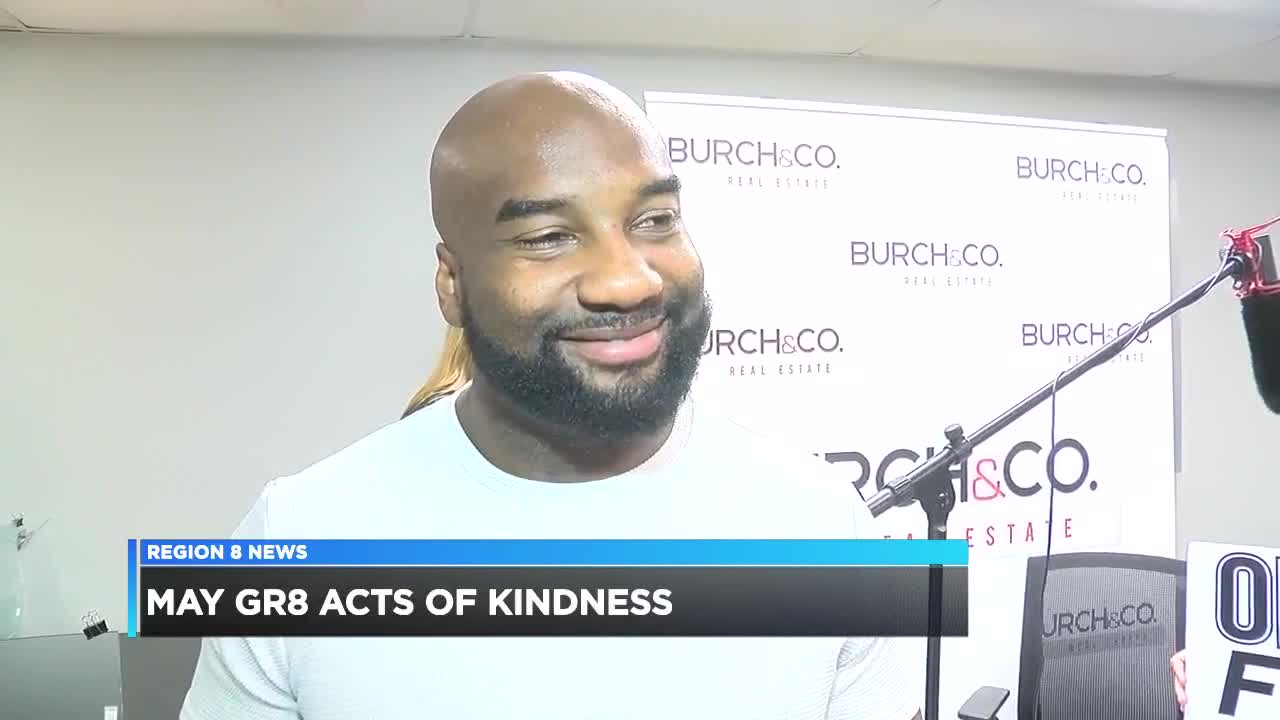 Gr8 Acts of Kindness winner helps to feed thousands after Jonesboro tornado