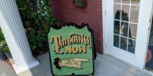 Read more about the article Good News: Kentucky Tattoo Parlor Covering Up Hate Tattoos for Free